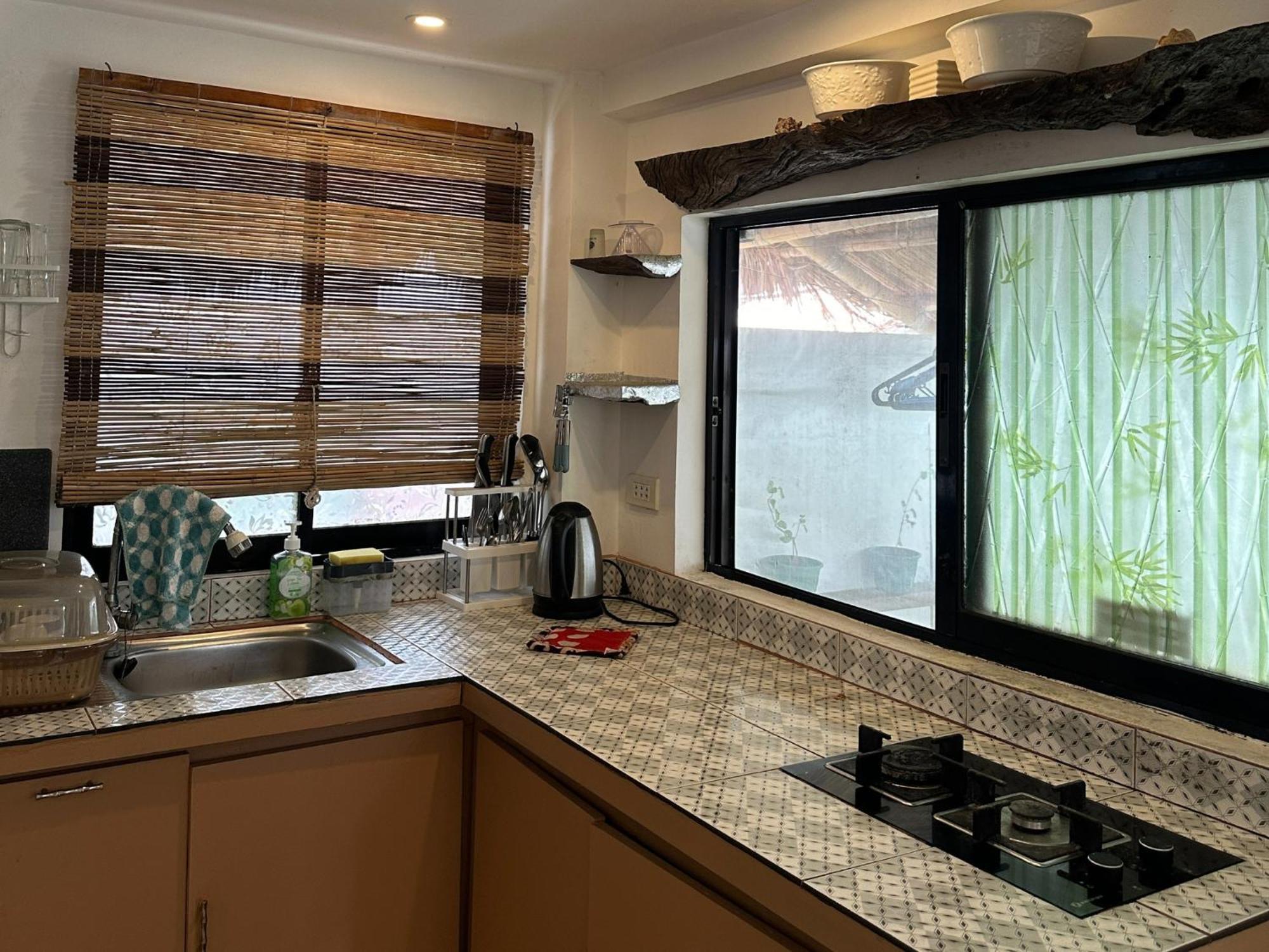 Niu Ohana East Bay Apartments Balabag  Eksteriør billede